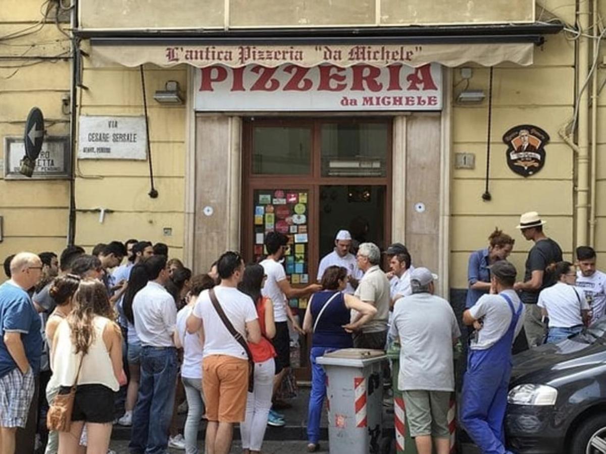 Home Sweet Home Inizio Di Spacca Napoli Exterior photo